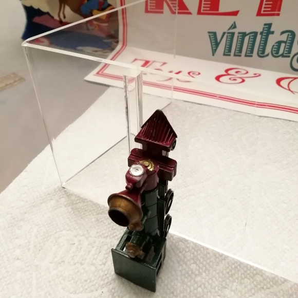 Vintage Die Cast Loco, 1950s - Picture 7 of 8